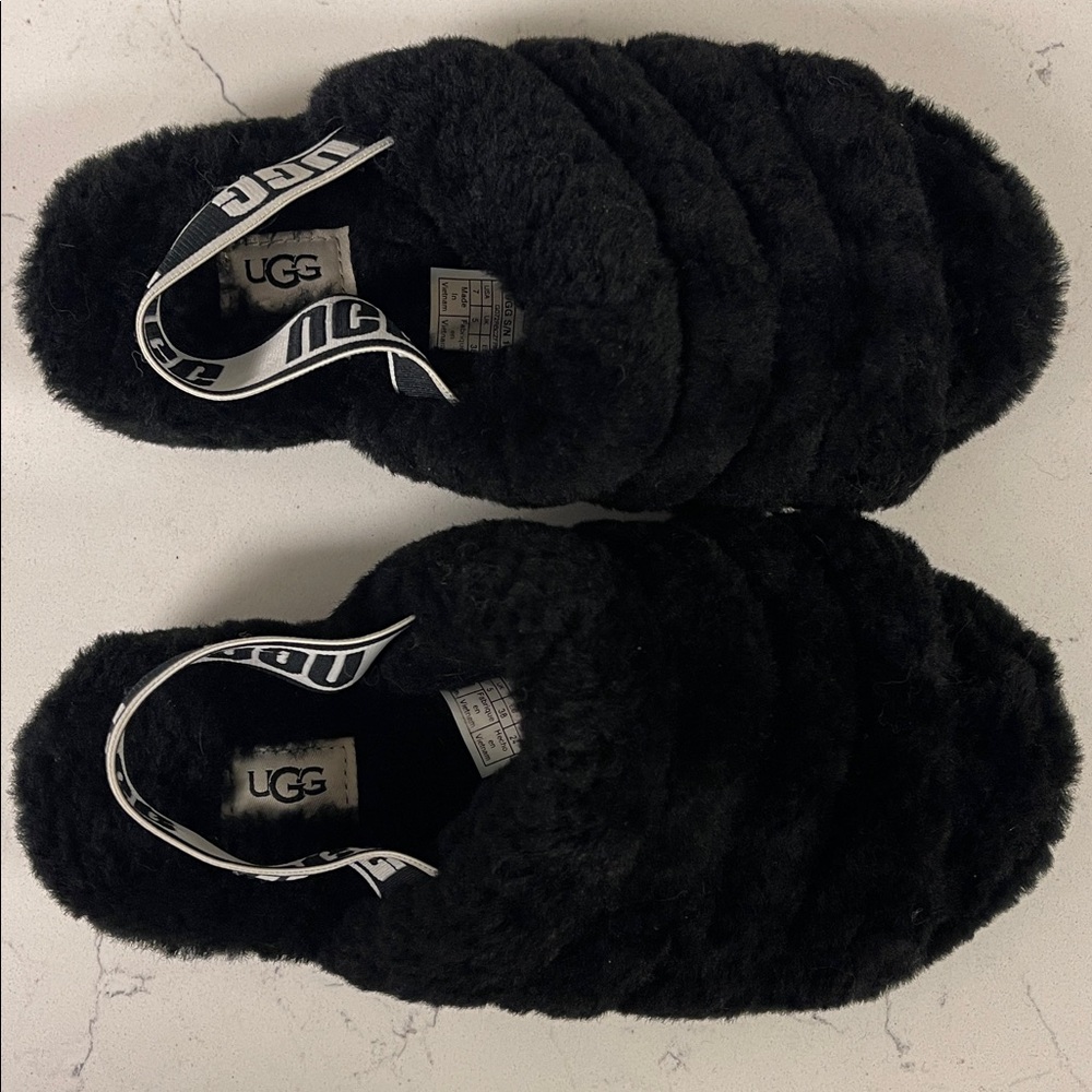 UGG Fluff Yeah Slide Women’s Size 7 Black Fluffy Slides - Picture 12 of 17